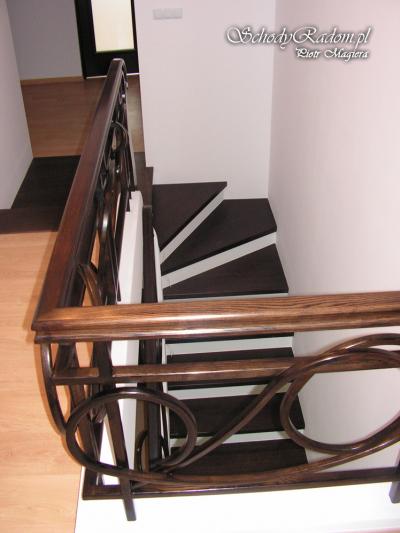Schody na betonie zabiegowe, C11, 7.JPG