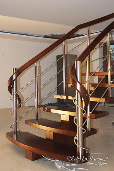 Schody samonośne zabiegowe, galeria A25